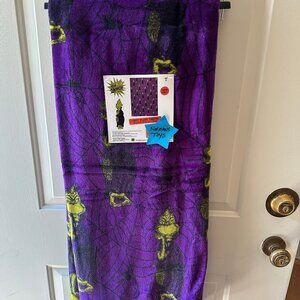 The Grinch Halloween Dracula Vampire Plush Throw Blanket 50”X 70” Purple NWT